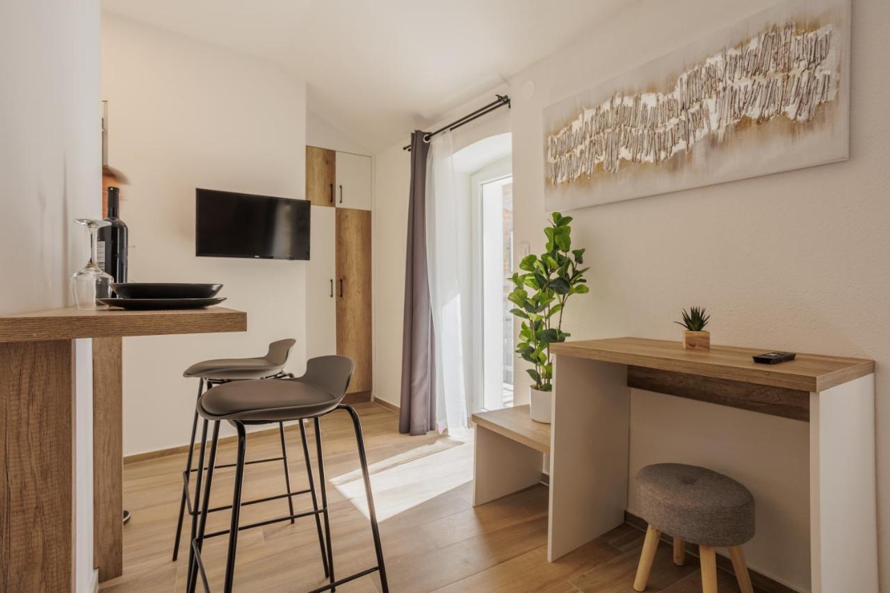 Apartments Piritus Сплит Экстерьер фото